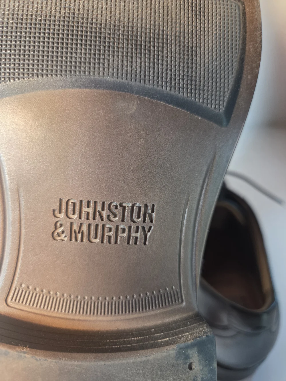 Johnston & Murphy classic black